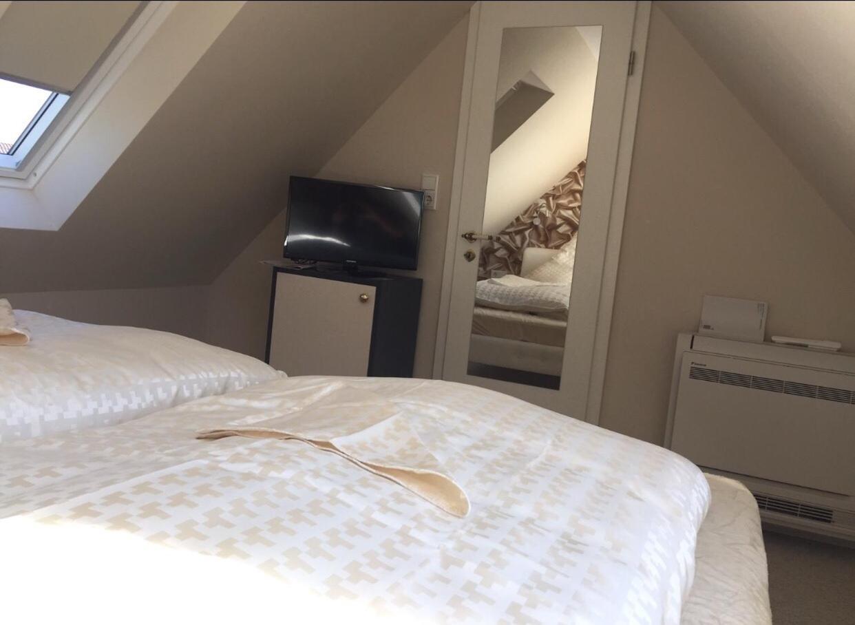 Tiffany'S Ferienapartments Sind Alles, Ausser... Gewoehnlich!!! ティメンドルファー・シュトラント エクステリア 写真
